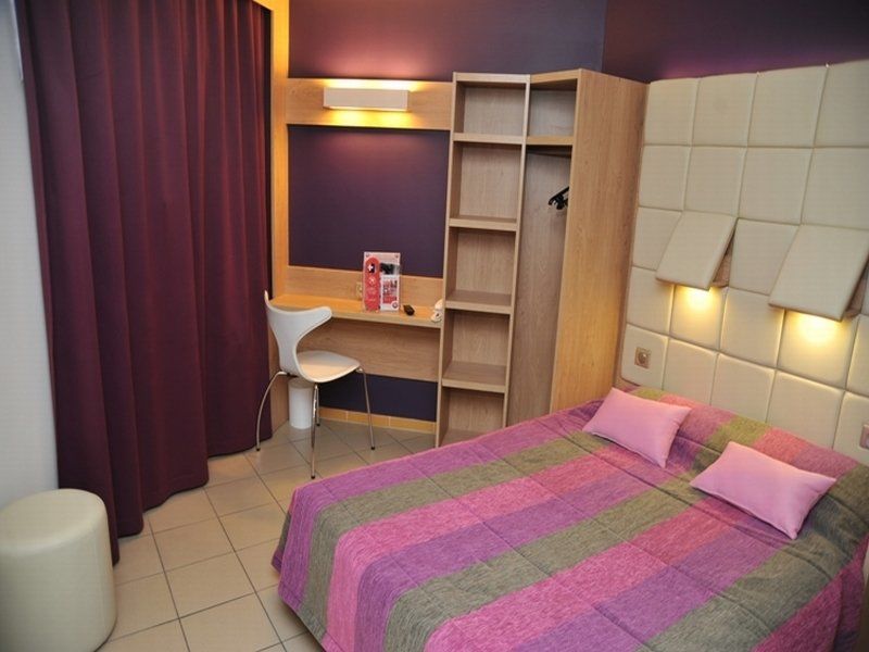 Hotel Espace Cite Carcassonne Buitenkant foto